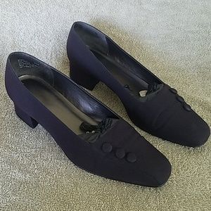 Black dress shoes 9.5 Wide